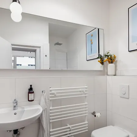 Im Herzen Von Kreuzberg - Perfekt Gelegen Fuer Bis Zu 8 Personen