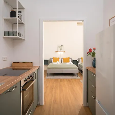 Im Herzen Von Kreuzberg - Perfekt Gelegen Fuer Bis Zu 8 Personen Apartament *