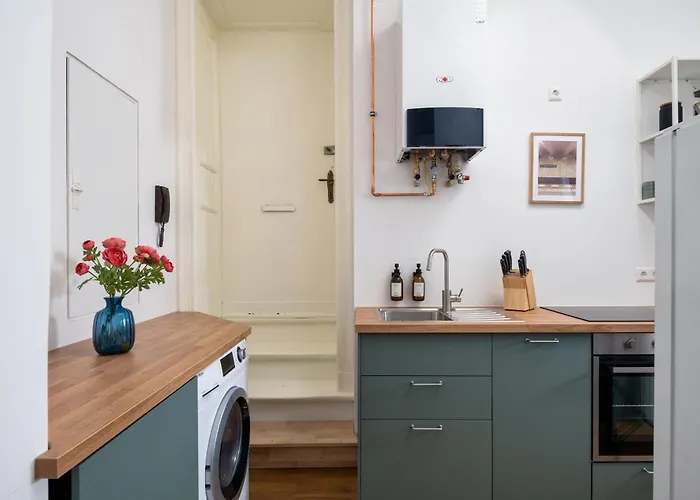 Im Herzen Von Kreuzberg - Perfekt Gelegen Fuer Bis Zu 8 Personen Lägenhet